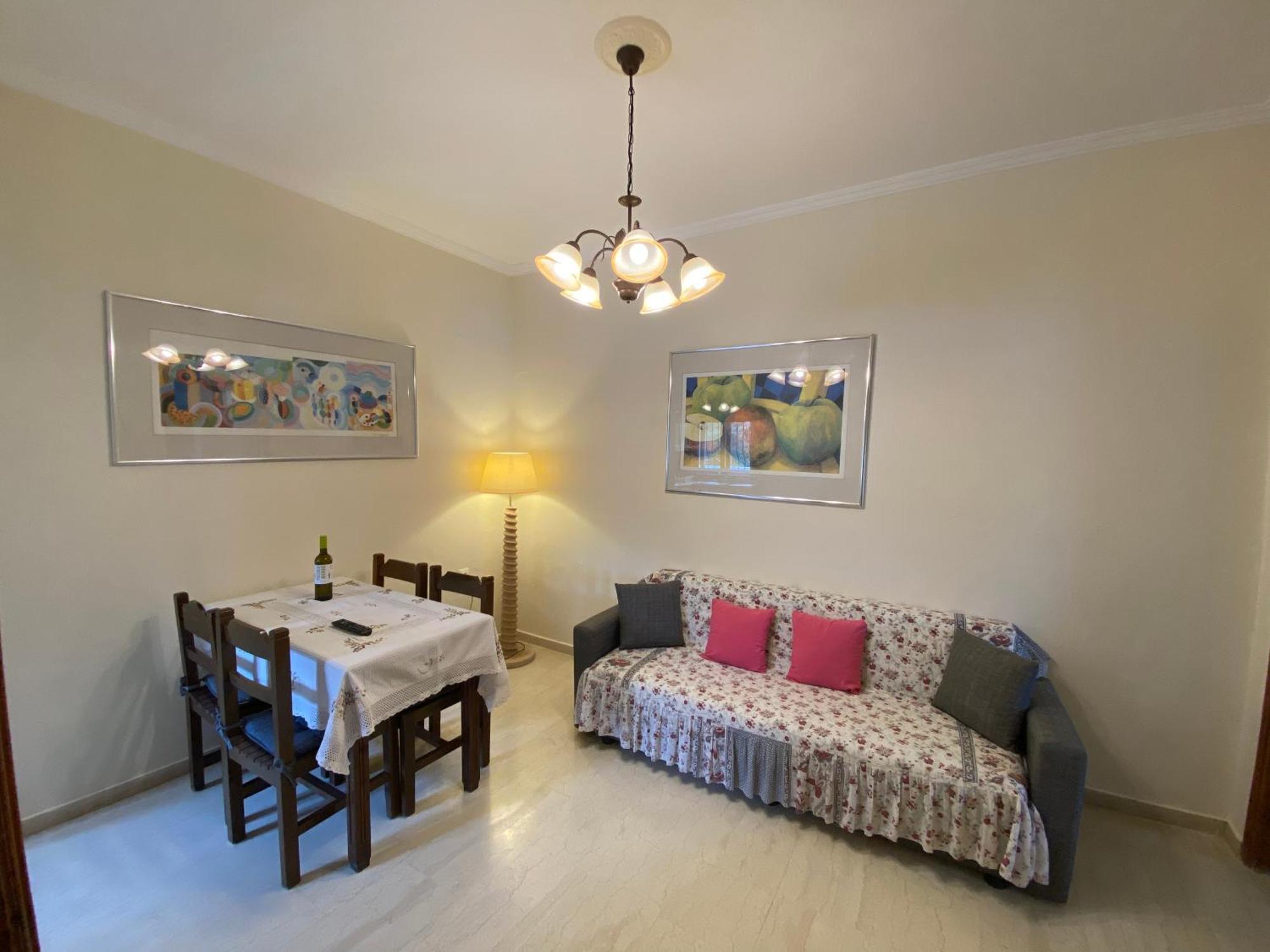 Thomas Apartments Дассия Экстерьер фото