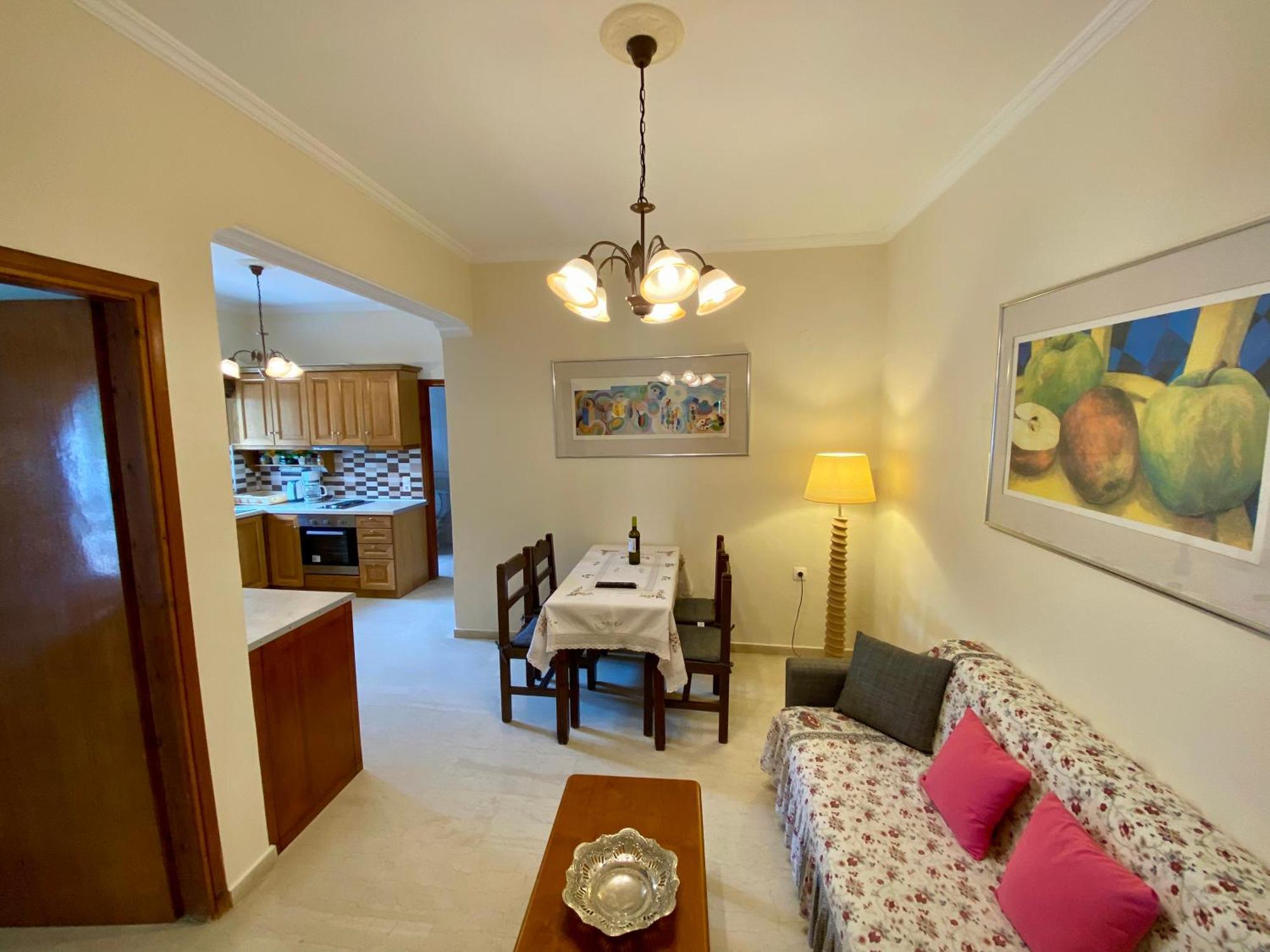Thomas Apartments Дассия Экстерьер фото